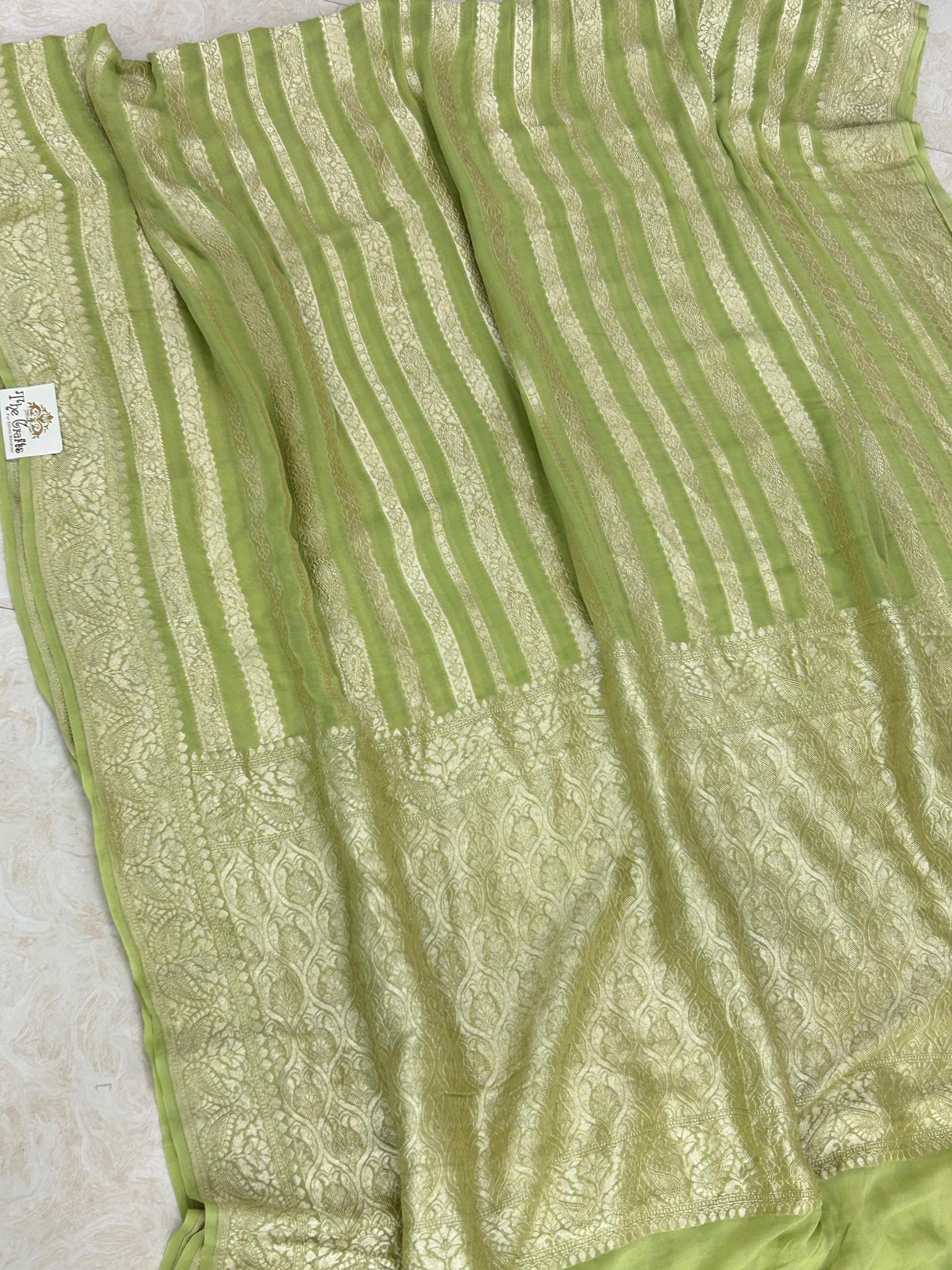 Khaddi Georgette Handloom Banarasi Saree - Water Zari