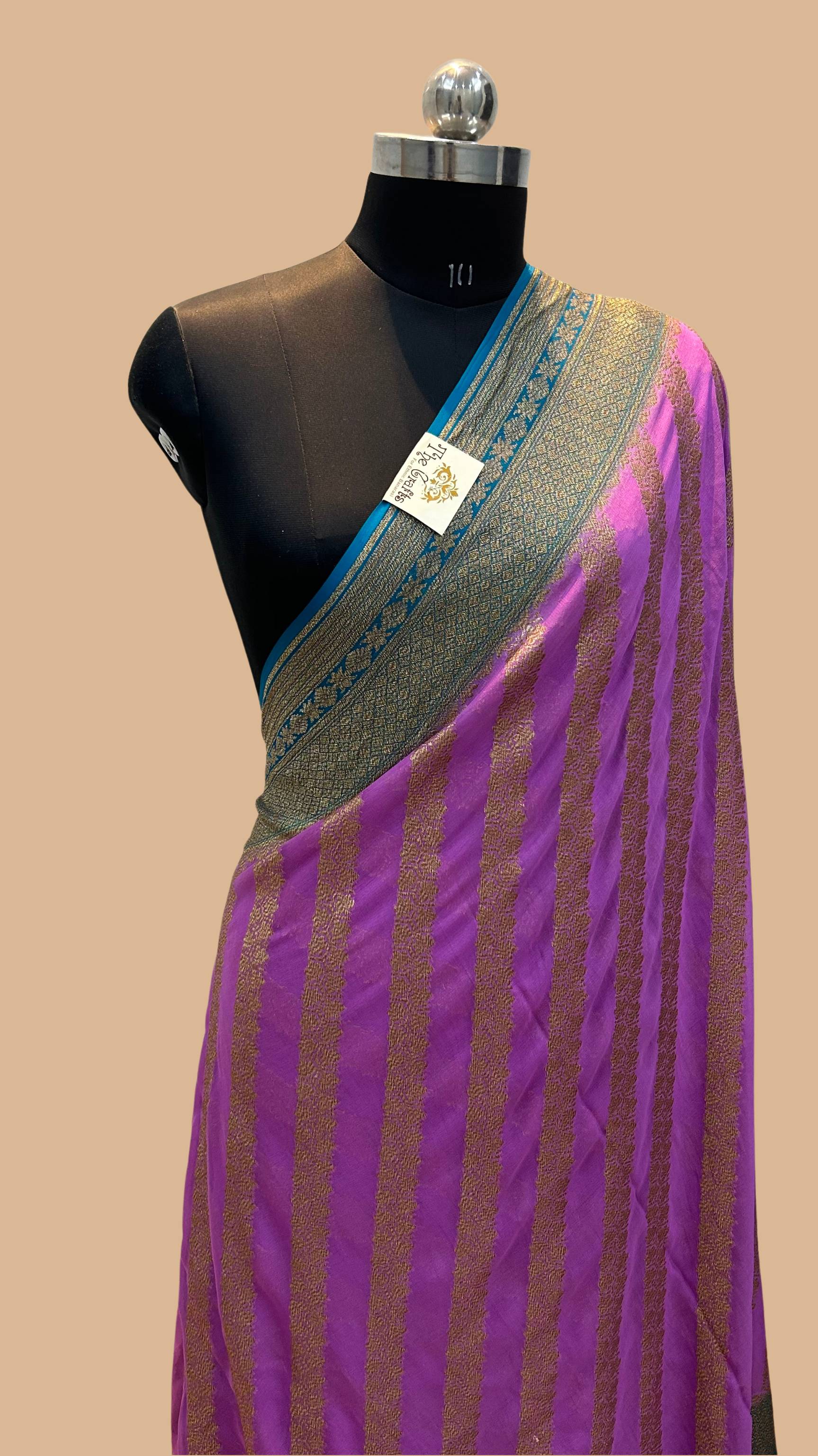 Khaddi Georgette Banarasi Saree - Antique Zari