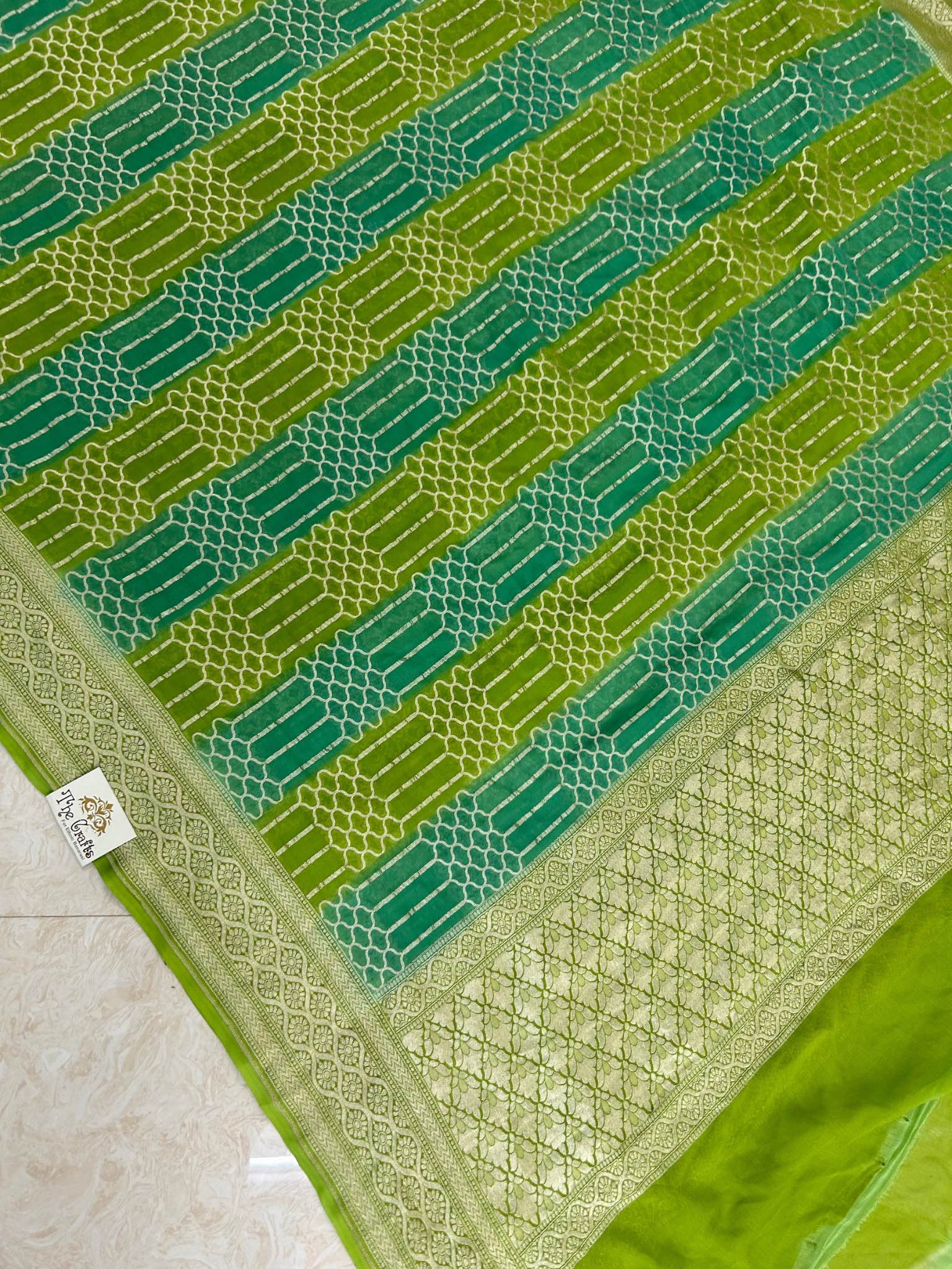 Khaddi Georgette Banarasi Dupatta - Water Zari