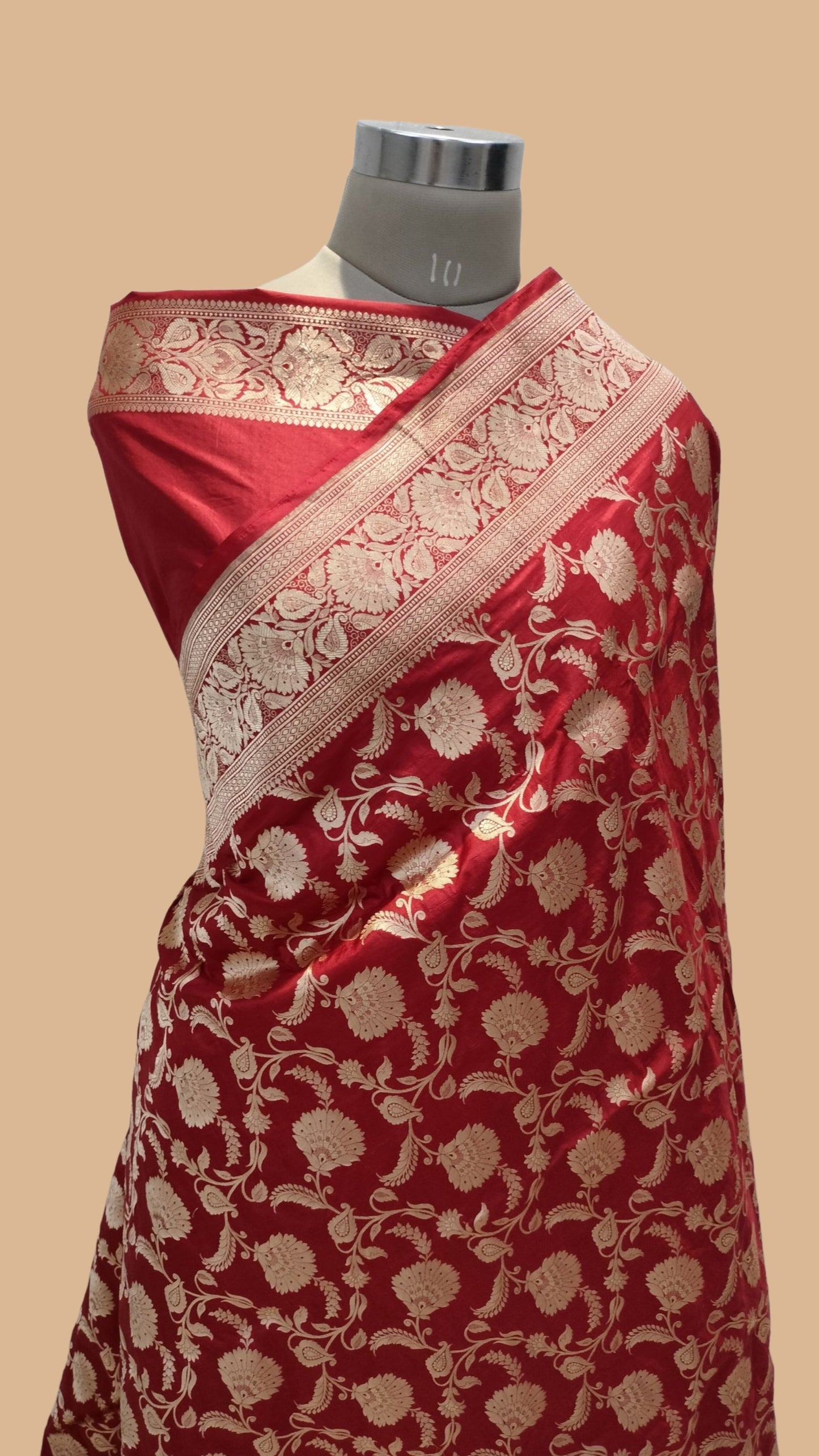 Pure Katan Silk Handloom Banarasi Saree - Jaal work