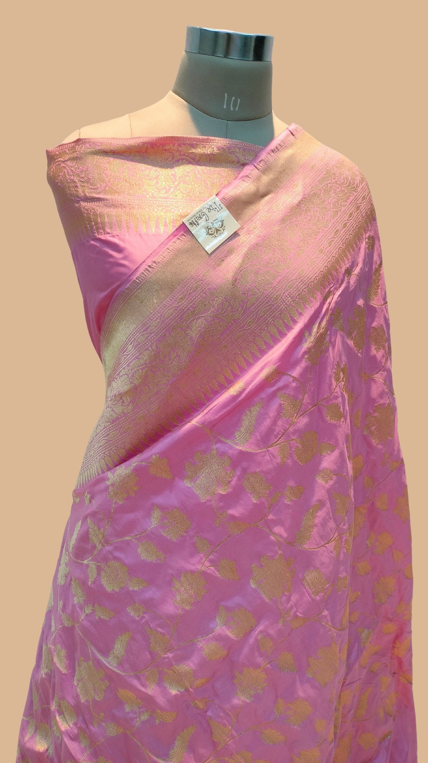 Pure Katan Silk Handloom Banarasi Saree - Kadhua jangla